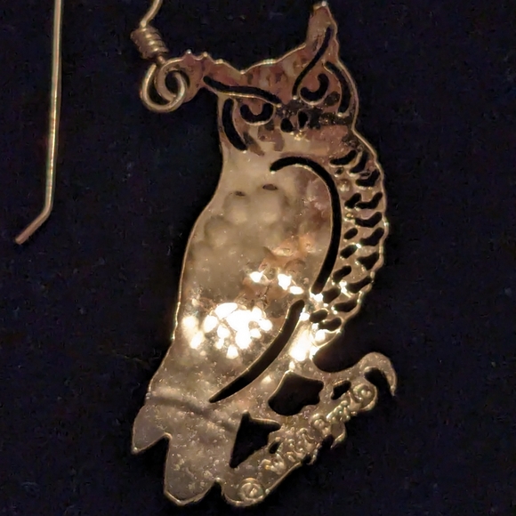 Wild Bryde owl earrings - Picture 4 of 4